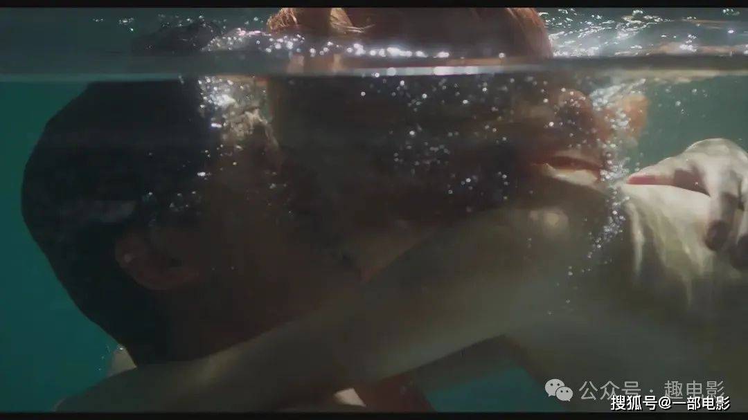 最新浮力电影,最新浮力电影，让你感受视觉盛宴！