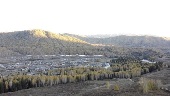 鲁银股票最新动态，自然美景探索之旅的心灵觉醒与洗涤
