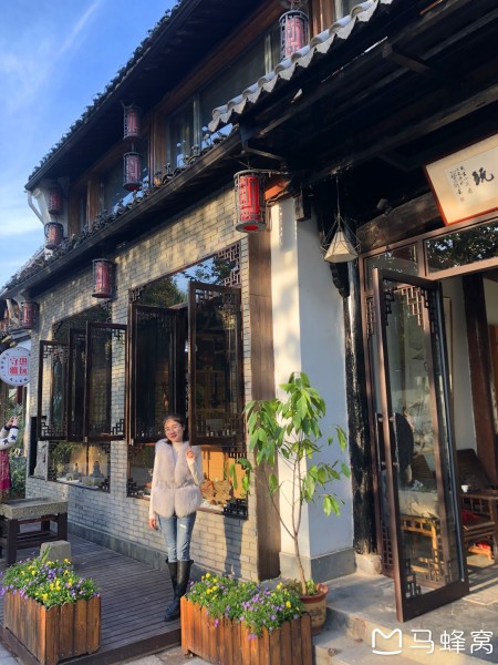 隐藏宝藏（或小巷深处的宝藏）